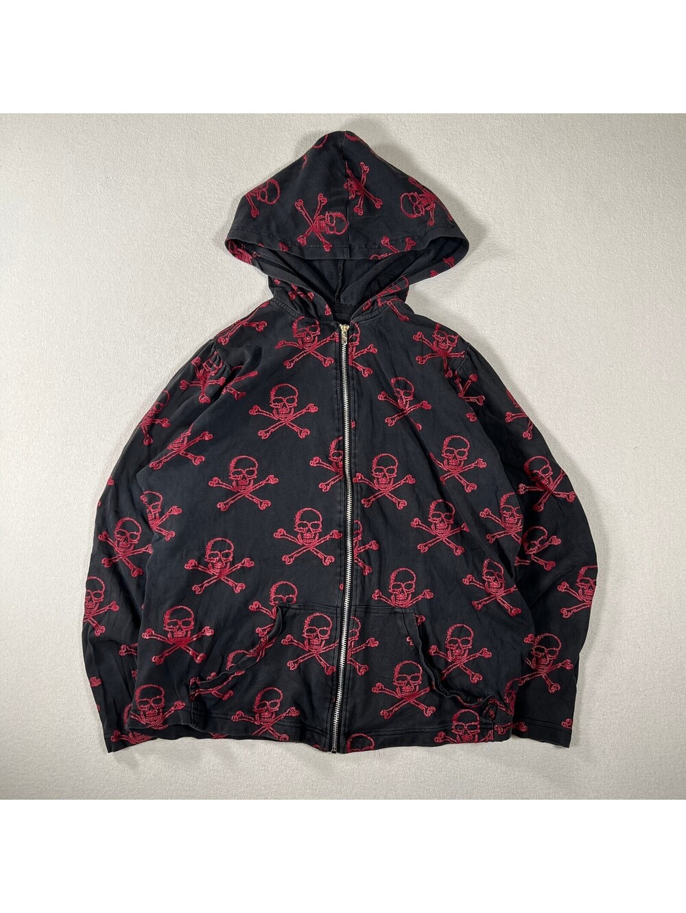 Vintage Tripp NYC Black Hoodie with Red Skull and Crossbones Print Zip-Up Size M